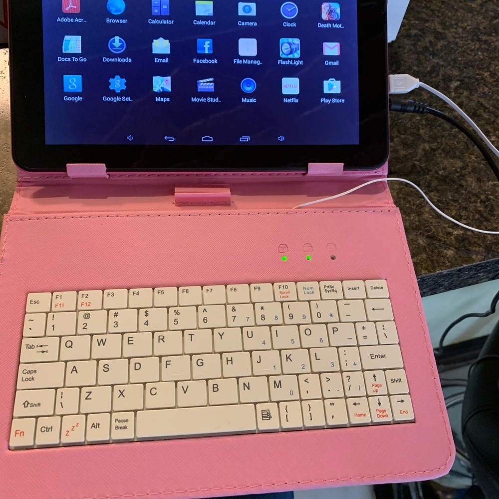 Laptop Touchscreen Tablet - Picture 1 of 12